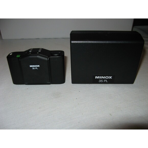 Minox PL Film Camera 35 mm. F2.8 Flash w Box & Documents Made In Germany - Picture 1 of 6